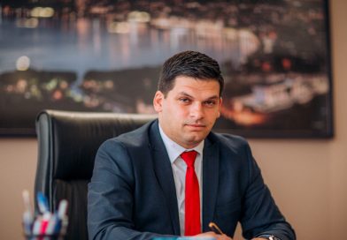 Градоначалникот Пецаков со честитка по повод 1 Мај , Денот на трудот
